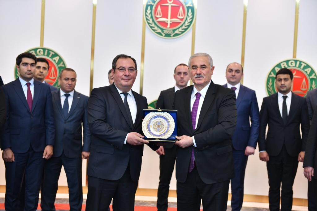 Azerbaycan Adalet Akademisi’nden Yargıtay Başkanı Akarca’ya ziyaret