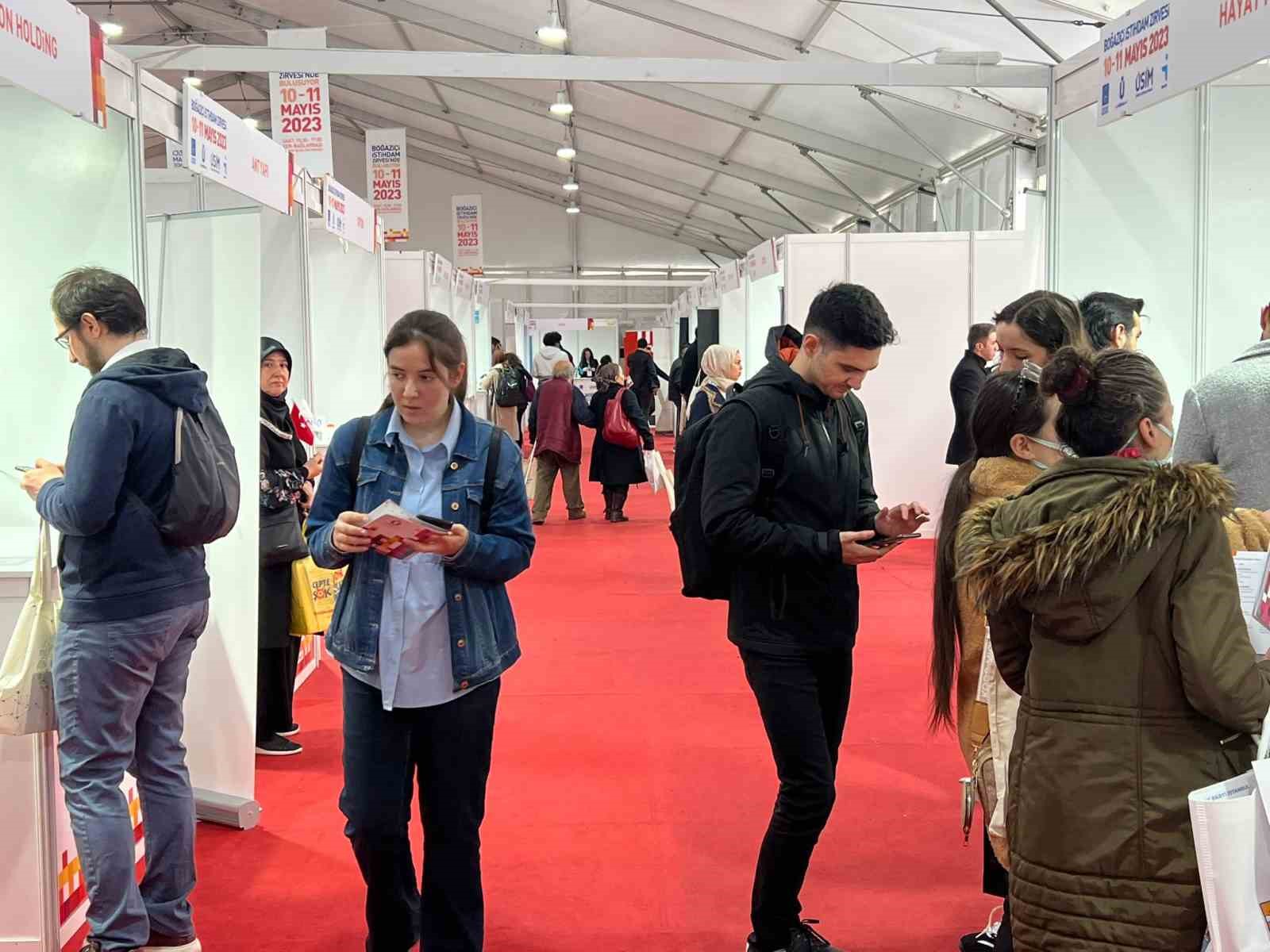 Üsküdar Belediyesi iş arayanları ve iş verenleri Boğaziçi İstihdam Zirvesi’nde buluşturdu