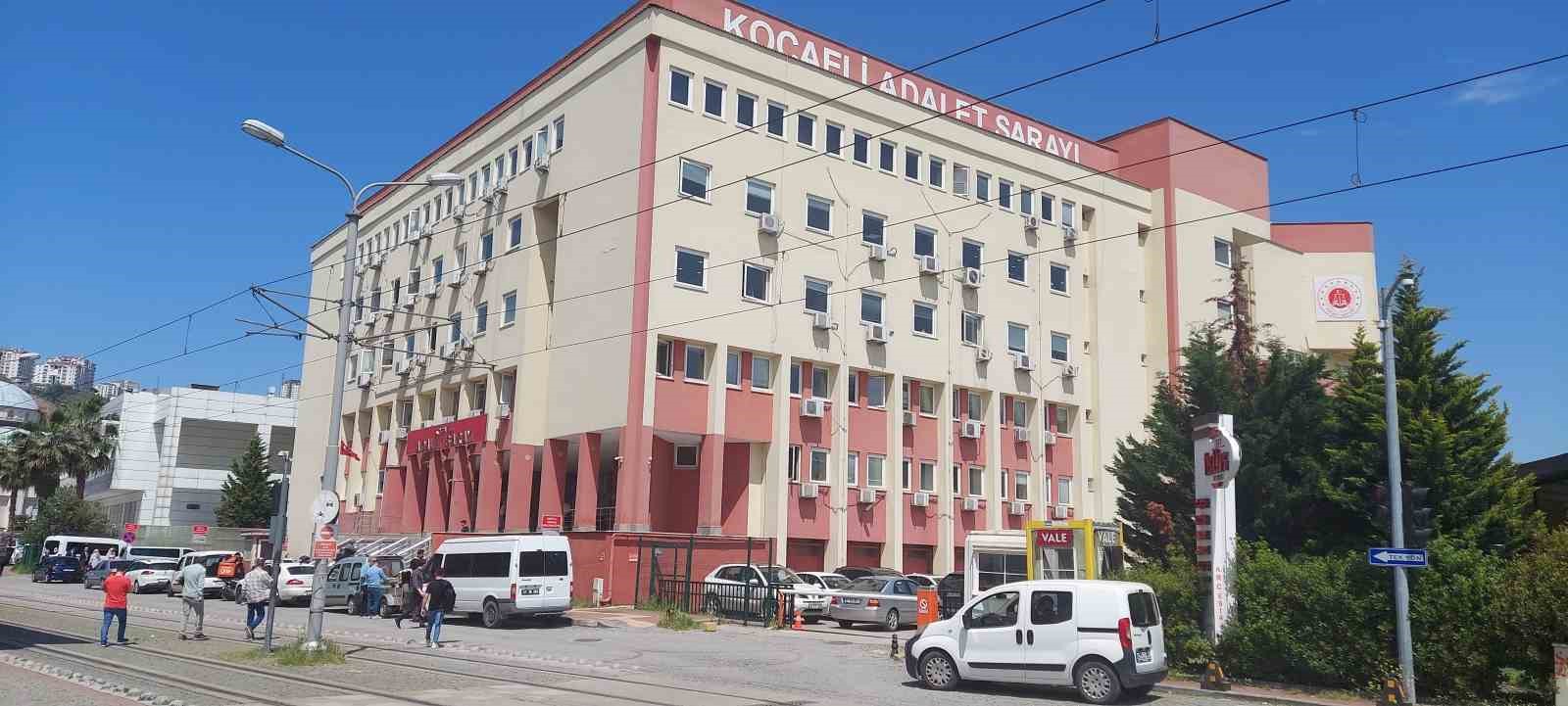 Para kazanacağını sanmıştı, dolandırıcıların ağına düştüğünü sonradan anladı