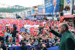 Cumhurbaşkanı Erdoğan: “(İnce’nin cumhurbaşkanı adaylığından çekilmesi) Doğrusu üzüldüm, keşke bu yarış sonuna kadar böyle devam etseydi”