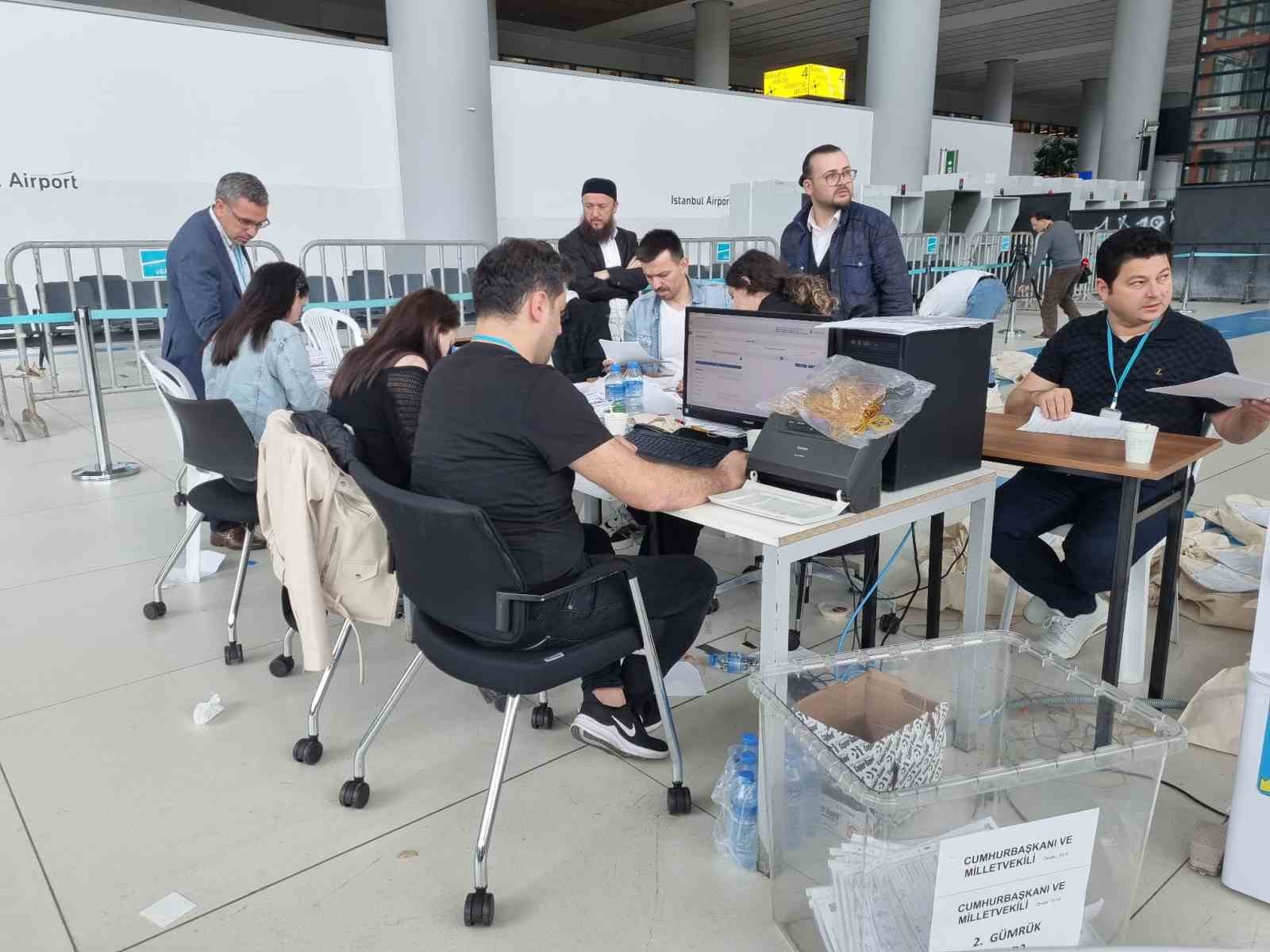 İstanbul Havalimanı’nda oy sayımı sona erdi