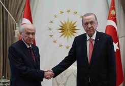 Cumhurbaşkanı Erdoğan, MHP Genel Başkanı Devlet Bahçeli’yi Beştepe’de kabul etti.