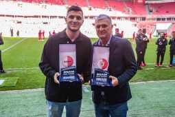 Şampiyon Samsunspor’a taraftarlardan ödül