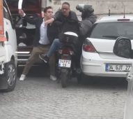 İstanbul’da kuryeye satırla saldıran sürücü serbest bırakıldı