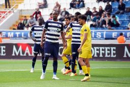 Spor Toto Süper Lig: Kasımpaşa: 0 – İstanbulspor: 0 (Maç devam ediyor)