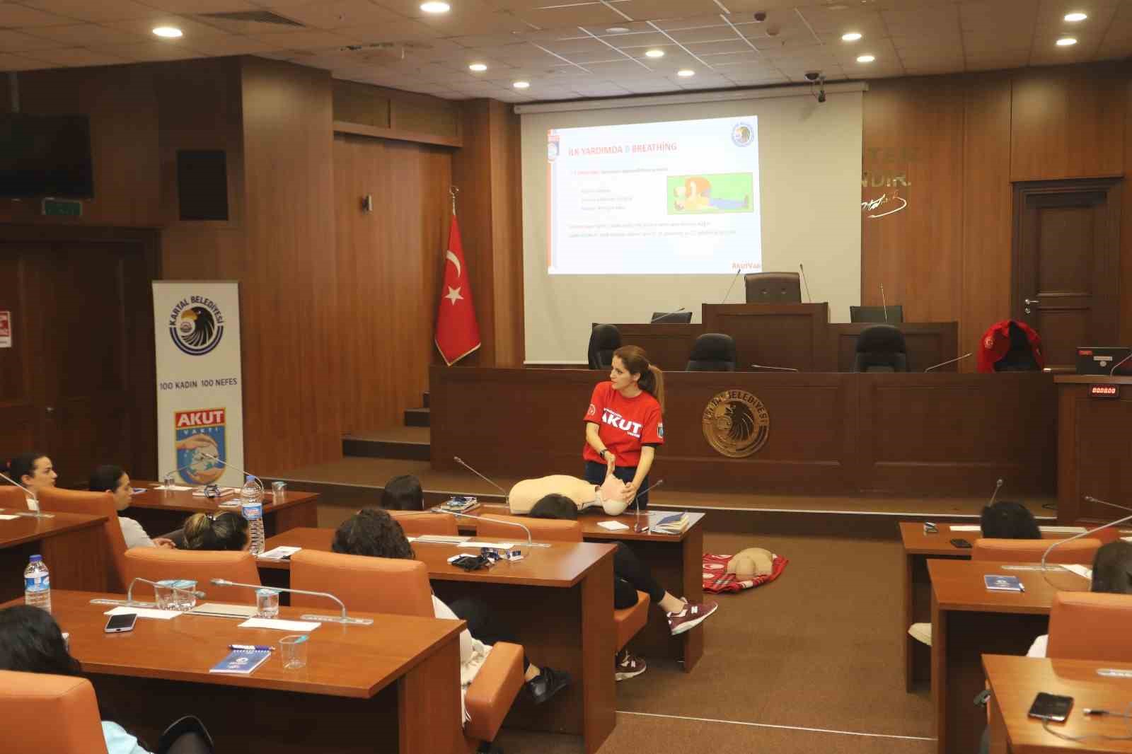 Kartal Belediyesi’nde ‘100 Kadın 100 Nefes’ projesi başladı