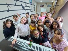 “Köy Çocuk” projesinde çocuklar müzikle büyüyor