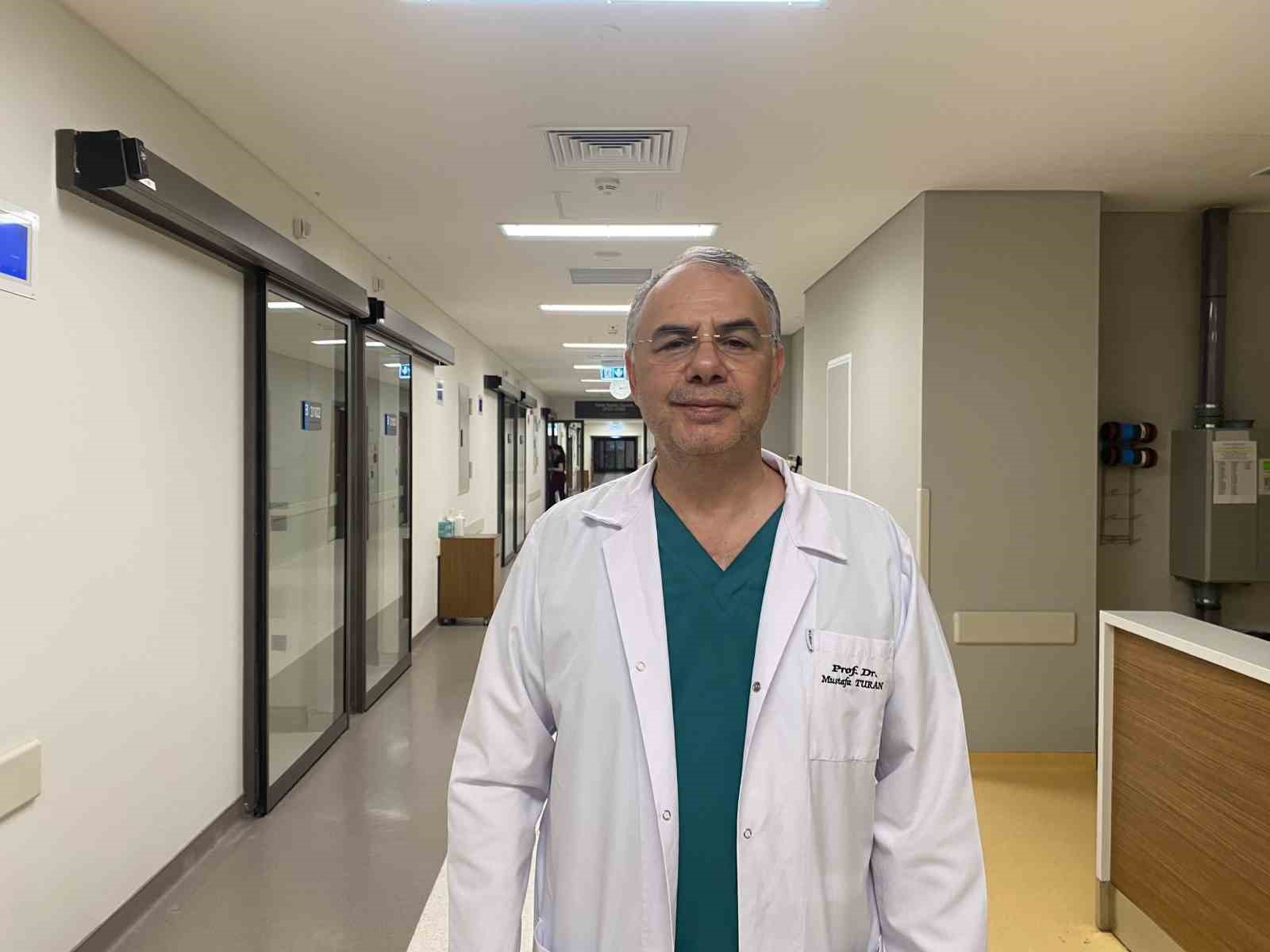 Beyoğlu’nda barda yanan genç kızın durumuyla ilgili açıklama: “Derin hasarları mevcut”