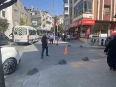 Bayrampaşa’da feci kaza kamerada: Yaşlı kadın hafriyat kamyonunun altında kaldı