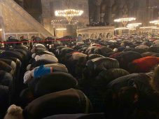 Diyanet İşleri Başkanı, İstanbul’un Fethi’nin 570. yıl dönümünde Ayasofya’da sabah namazı kıldırdı