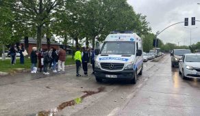Kocaeli’de hafif ticari araç ile yolcu otobüsü çarpıştı