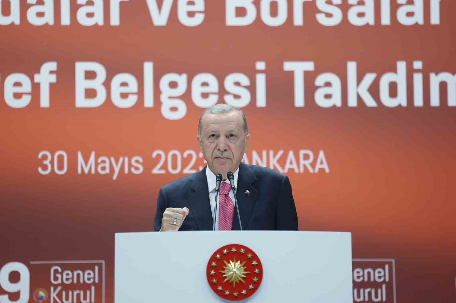 Cumhurbaşkanı Erdoğan: “Adeta bir siyasi şantaj olarak kullanılan bu vize sorununu en kısa sürede hal yoluna koyacağız”