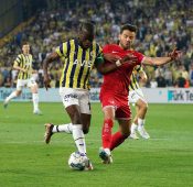 Spor Toto Süper Lig: Fenerbahçe: 1 – FTA Antalyaspor: 0 (İlk yarı)