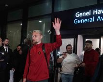 Dursun Özbek: “Cumhuriyet’in 100. yılında, Cumhuriyet’in yüzü Galatasaray şampiyon oldu”