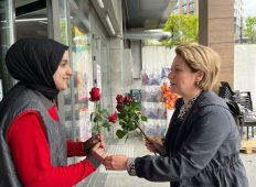 Ak Parti Gebze’de sokak sokak yürüdü!