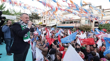 Ak Parti Beylikbağı SKM'yi TOGG ile açtı Ak Parti Beylikbağı SKM'yi TOGG ile açtı