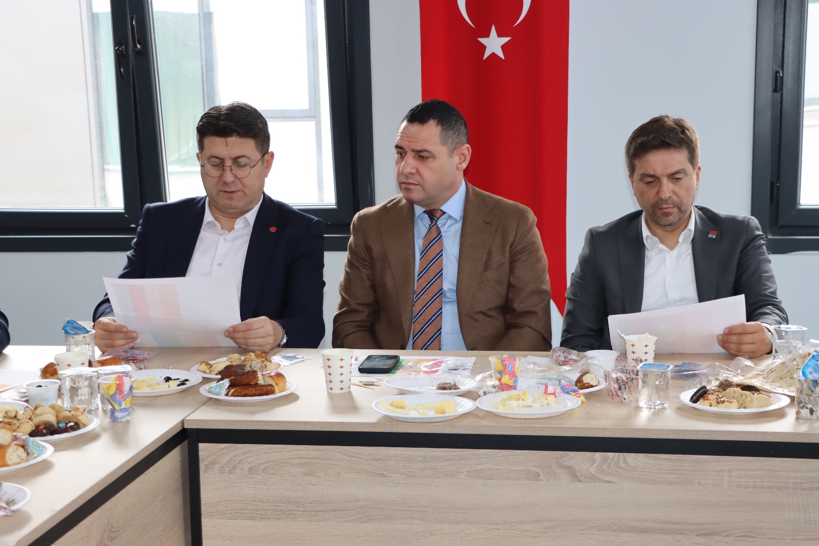 Millet İttifakı Kurmayları Saha Çalışmalarını Şekillendirdi Millet İttifakı Kurmayları Saha Çalışmalarını Şekillendirdi