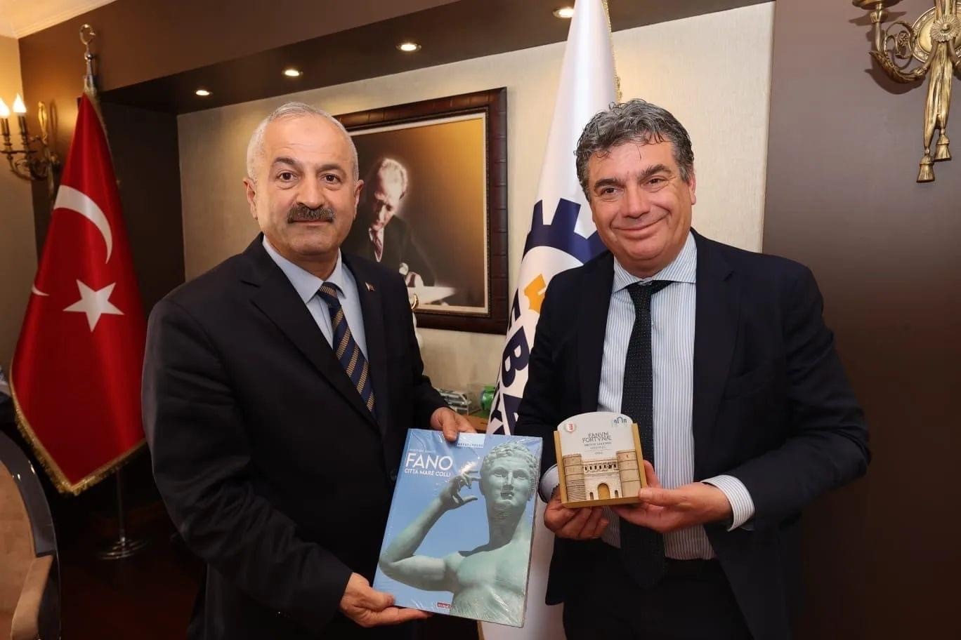 İtalyan Belediye Başkanı Gebze'ye Geldi İtalyan Belediye Başkanı Gebze'ye Geldi