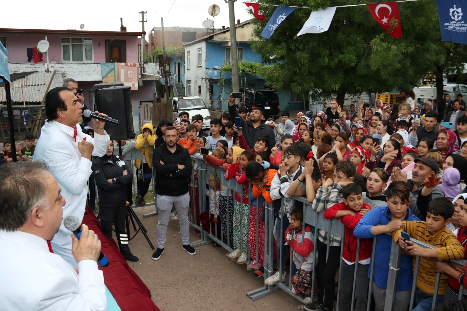 Vatandaş sokak şenlikleriyle eğlenceye doydu Vatandaş sokak şenlikleriyle eğlenceye doydu