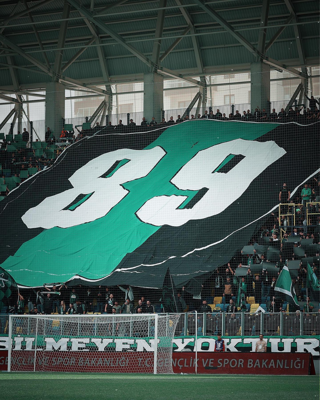 Hodri Meydan Teşekkür etti! Hodri Meydan Teşekkür etti!