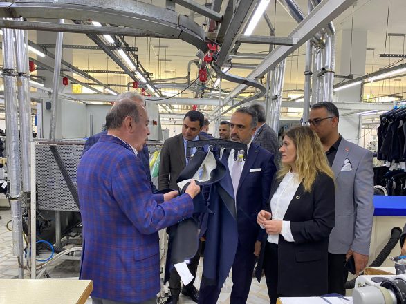 CHP, Darıca'da Esnaf ve Ev Ziyaretlerinde Bulundu