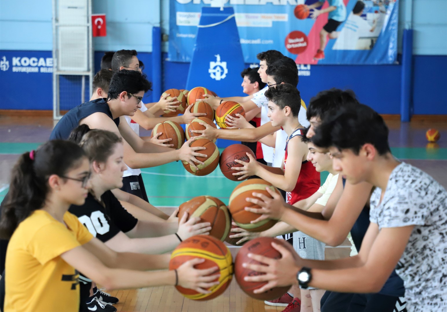 Yaz Spor Okulları Öğrencilere Kapılarını Açtı