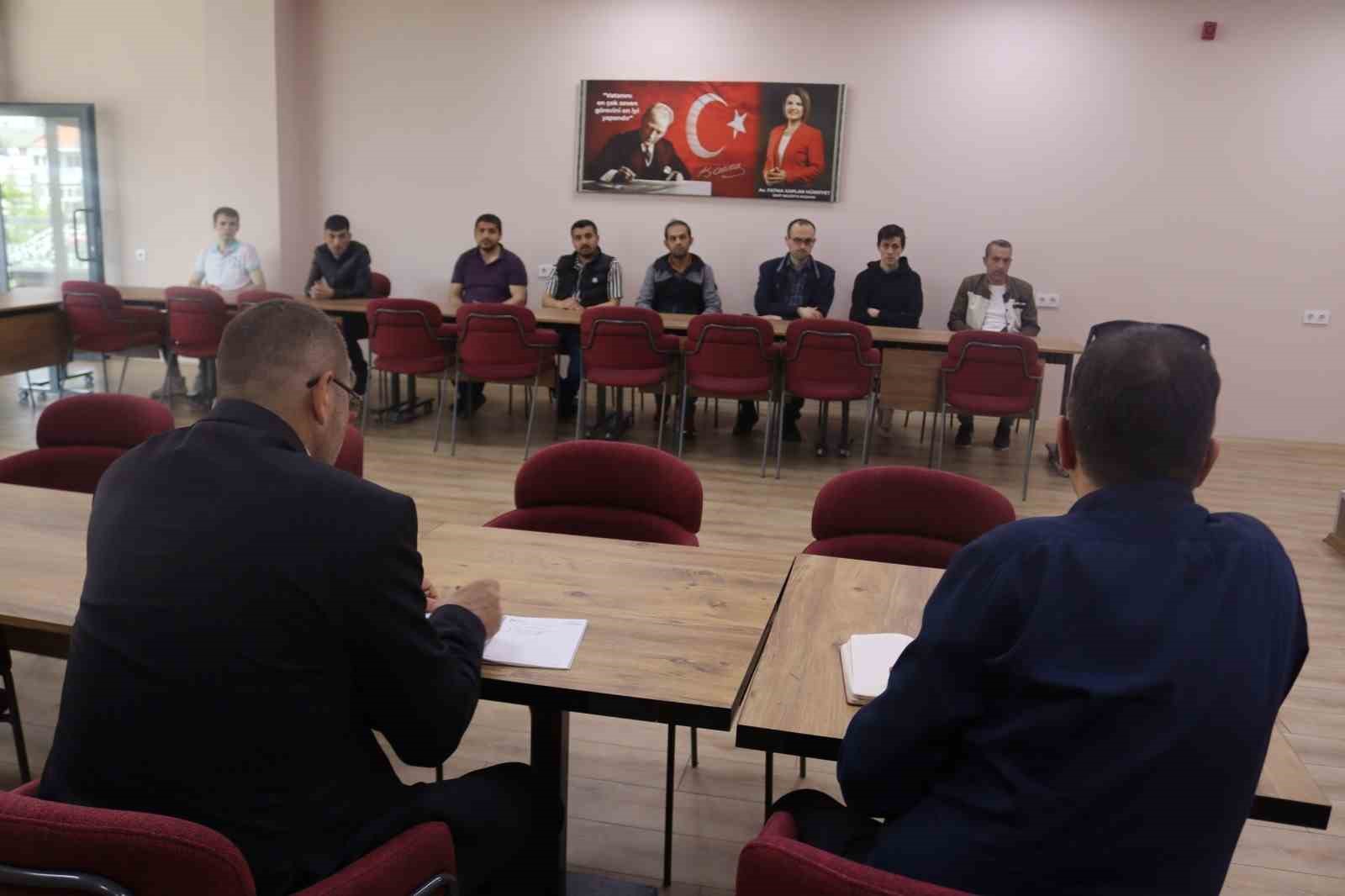 Kocaeli’de İstihdam Birimi İş Arayan Vatandaşlara Destek Oluyor