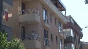 Ataşehir’de, 3 gün önce kolu kırıldığı için şikayetçi olan kadın evinde ölü bulundu