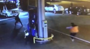 Gaziosmanpaşa’da gasp dehşeti: Suriyeli iş adamını başından vurdu
