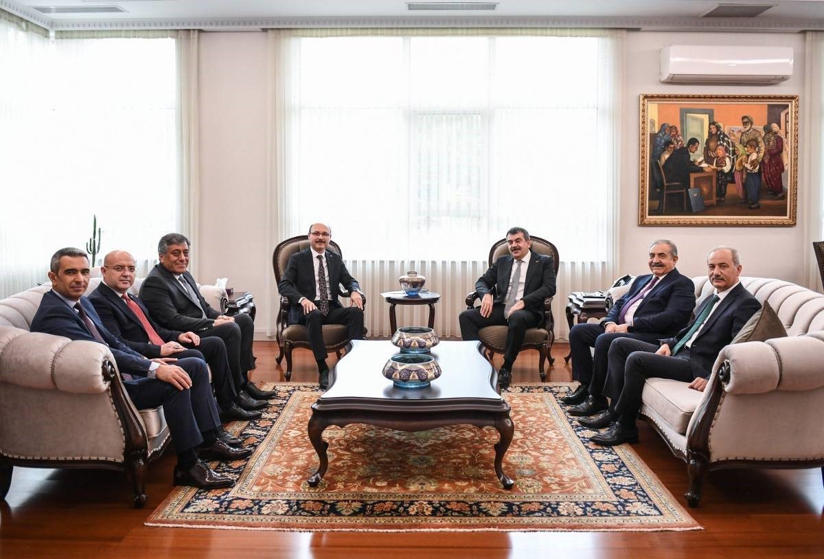 Türk Eğitim-Sen’den Bakan Tekin’e ziyaret
