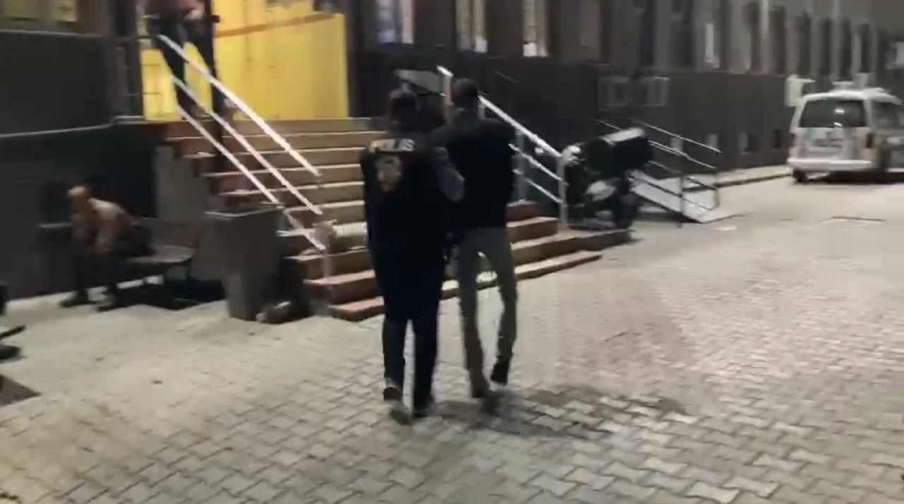 İstanbul’da aranan 100 kişi yakalandı