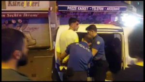 Kadıköy’de bir şahıs mekanın güvenlik görevlisini bıçakladı