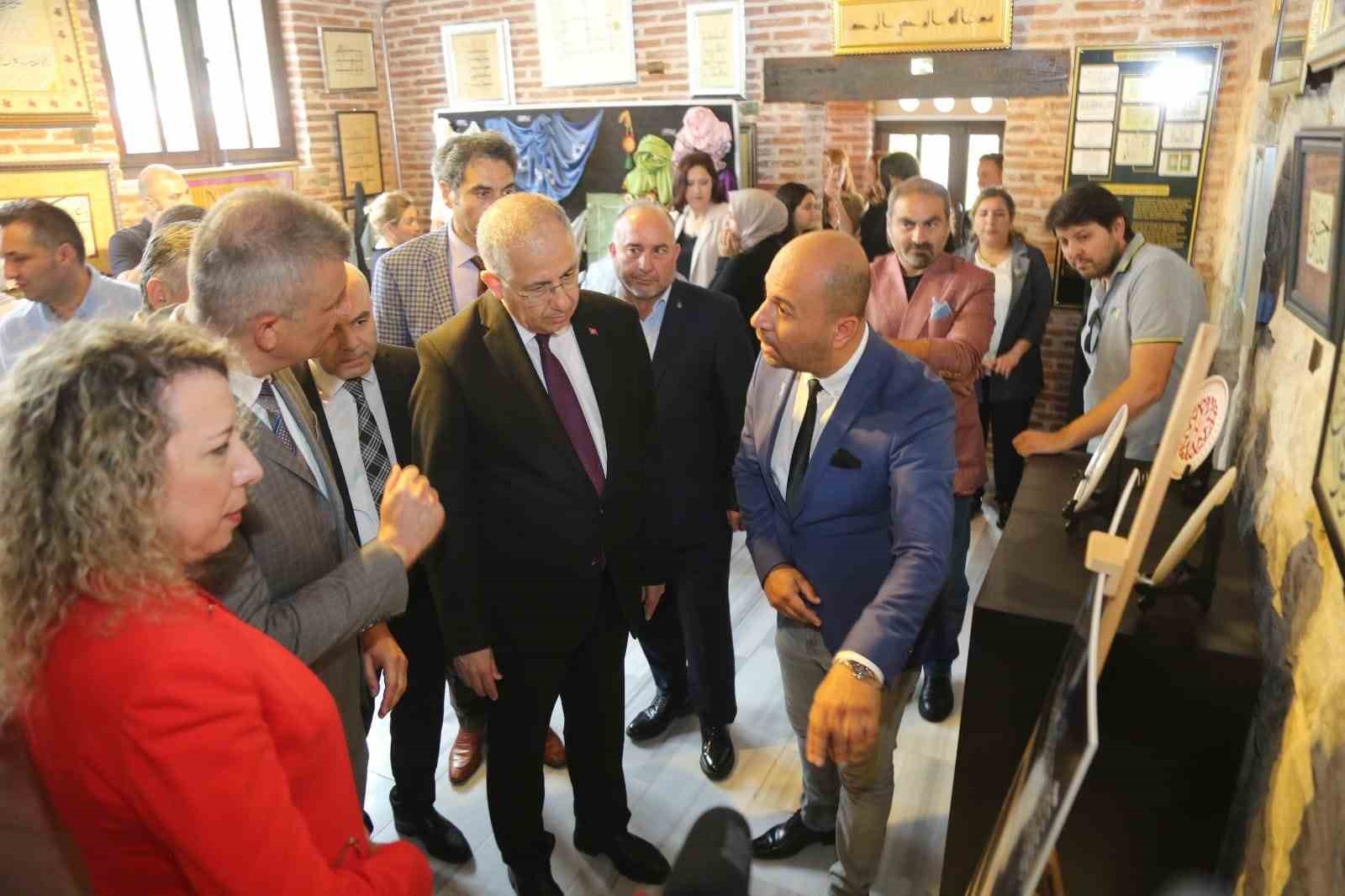 “Sanatla Nesnelerin Yeniden Buluşması” temalı sergi, sanatseverlerin beğenisine sunuldu