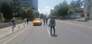 Şişli’de taksi denetimi: Ruhsatı olmadığı tespit edilen bir taksi trafikten men edildi