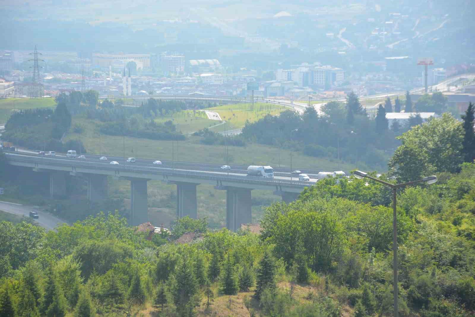 TEM’de bayram öncesi trafik akıcı