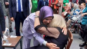 Aile ve Sosyal Politikalar Bakanı Göktaş’tan Darülaceze’ye bayram ziyareti