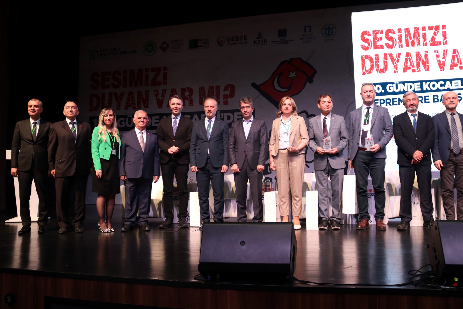 Kocaeli’de  ‘SESİMİZİ DUYAN VAR MI’ paneli