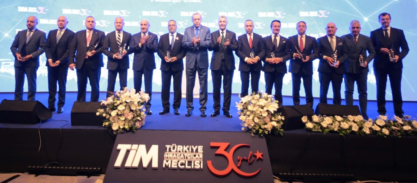 TİM İhracat Şampiyonlarını ödüllendirdi