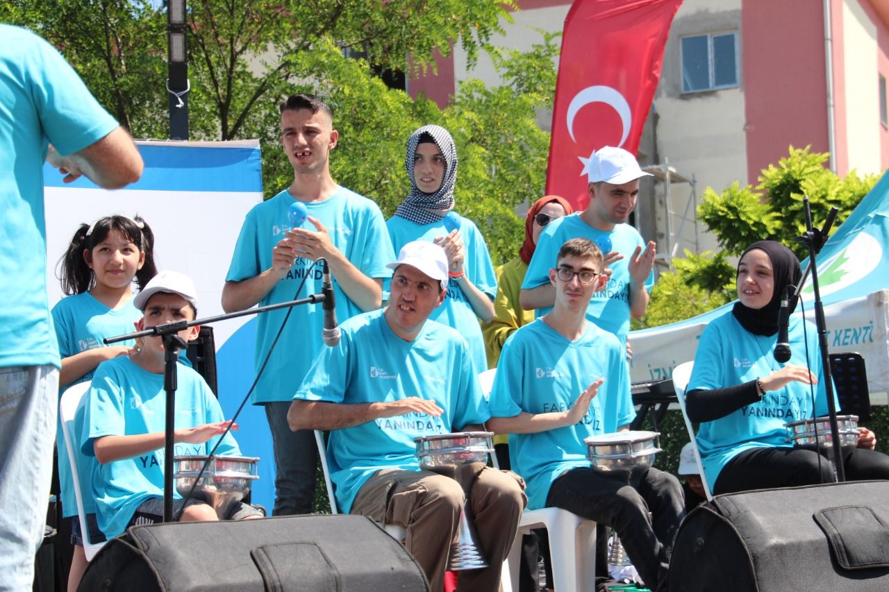Kocaeli'nin ilk ve tek Otizm Spor ve Yaşam Evi açıldı Kocaeli'nin ilk ve tek Otizm Spor ve Yaşam Evi açıldı