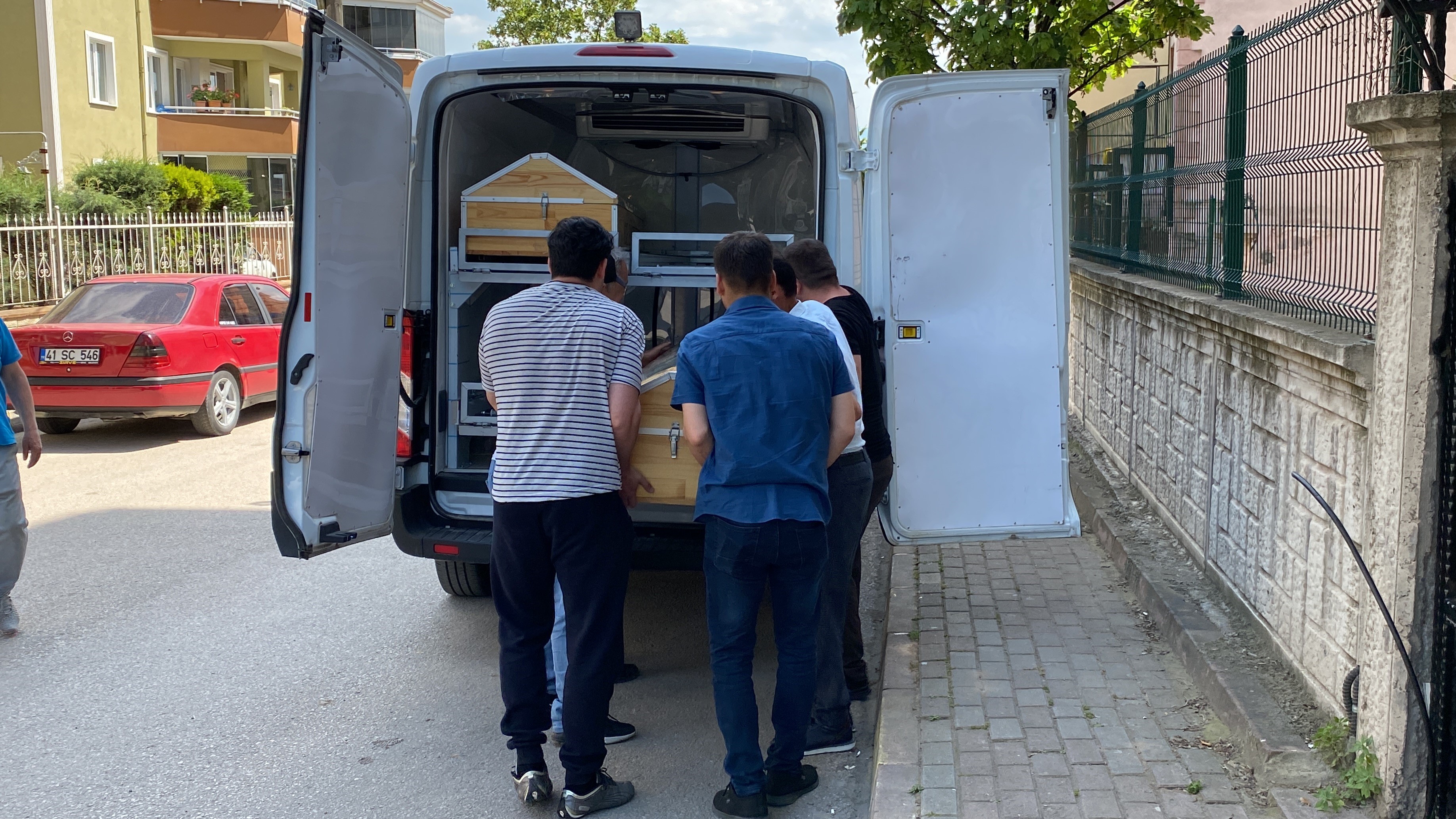 Kocaeli'de yalnız yaşayan adam evinde ölü bulundu