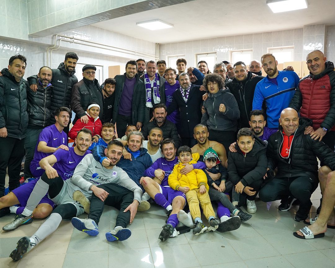 Gebzespor Başkanı Resul Tat, kaçan şampiyonluğun sebeplerini açıkladı! Tat, yeniden aday olacak mı? Gebzespor Başkanı Resul Tat, kaçan şampiyonluğun sebeplerini açıkladı! Tat, yeniden aday olacak mı?