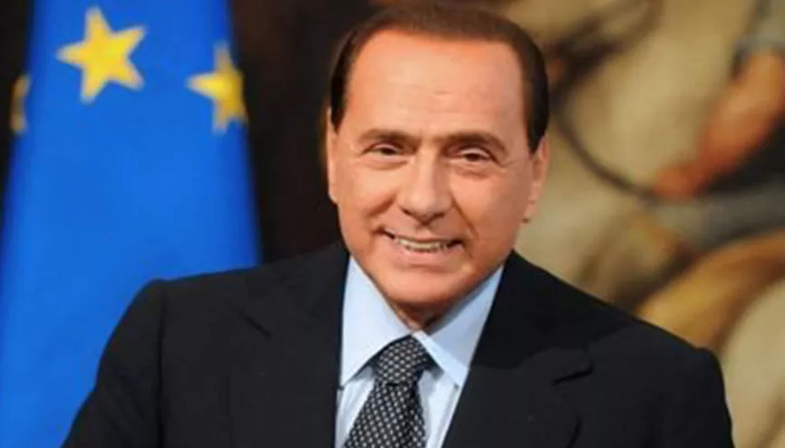 İtalya'nın Eski Başbakanı Berlusconi Hayatını Kaybetti İtalya'nın Eski Başbakanı Berlusconi Hayatını Kaybetti