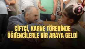 Çiftçi, Karne töreninde öğrencilerle bir araya geldi