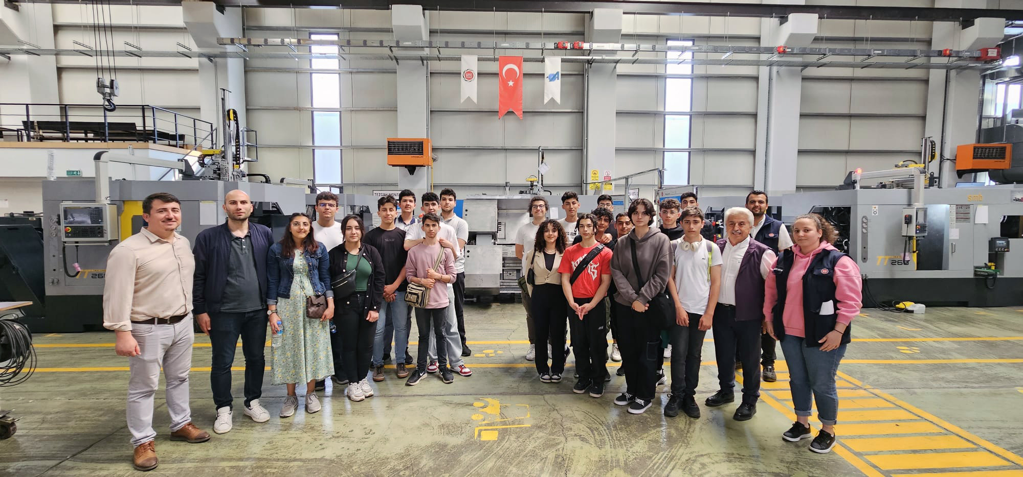 Akım Metal’i öğrenciler bastı! Akım Metal’i öğrenciler bastı!