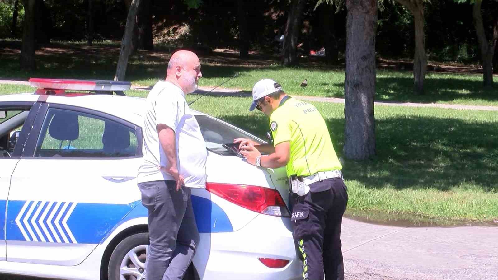 Maltepe’de bayramın son gününde dronlu trafik denetimi: Kurallara uymayan sürücülere ceza yağdı