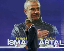 Fenerbahçe Teknik Direktörü İsmail Kartal: “Savunmaya, orta sahaya ve hücum hattına oyuncular alacağız”