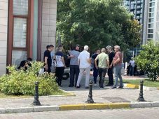 Sarıyer’de öldürülen anne kızın cenazesi Adli Tıp Kurumundan alındı