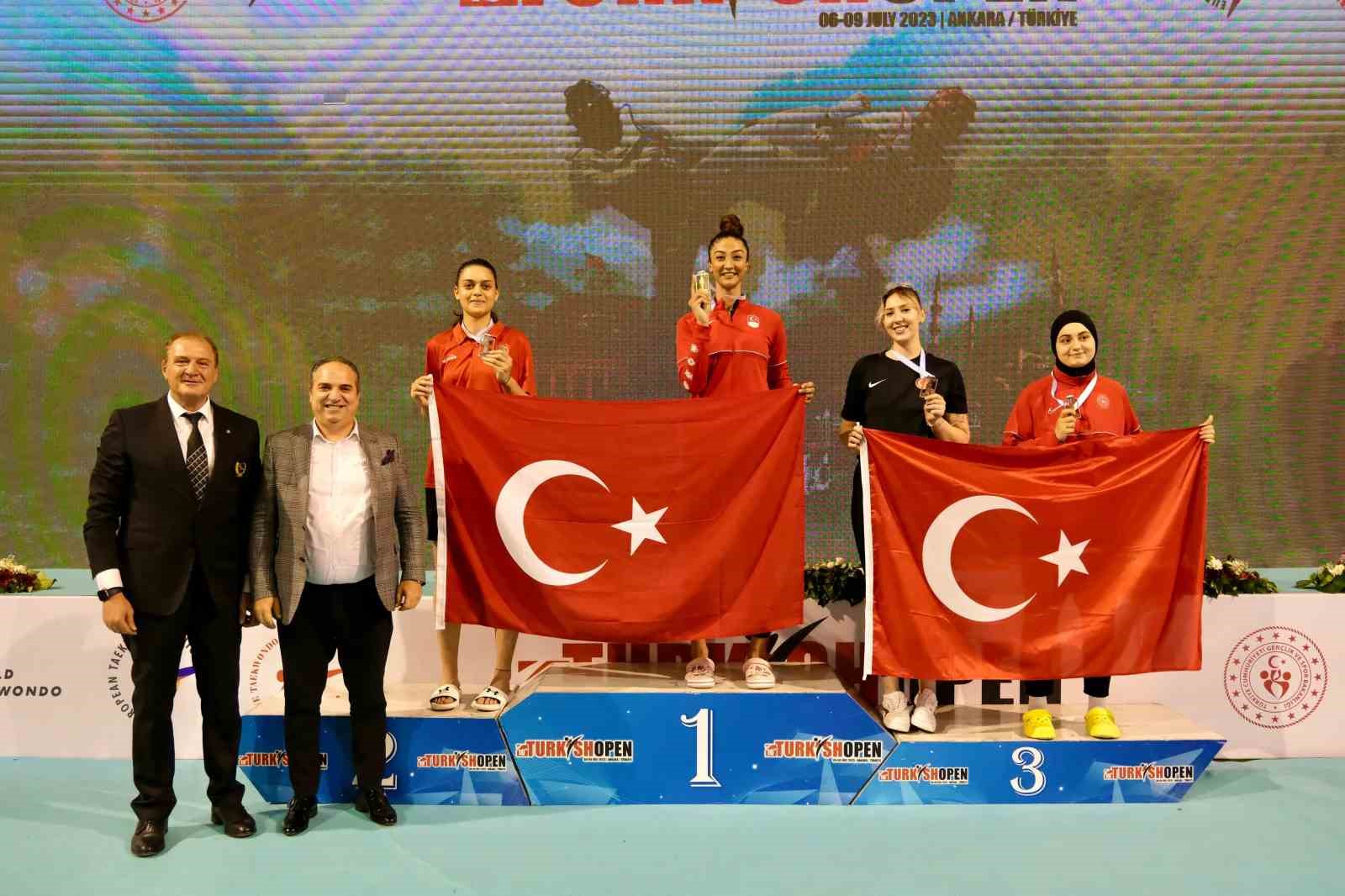 10. Uluslararası Türkiye Taekwondo Turnuvası’nda Türkiye zirvede yer aldı