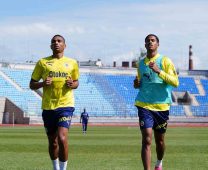 Fenerbahçe, dar alanda pas çalıştı