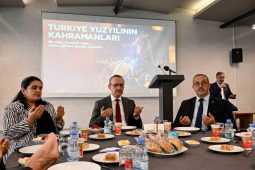 Vali Yavuz: “15 Temmuz küresel güçlerin Türkiye’de meydana getirdiği bir hadisedir”